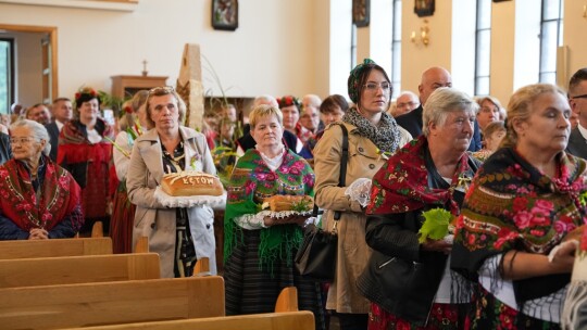 W deszczu dziękowali za plony