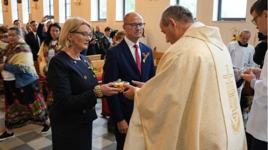 W deszczu dziękowali za plony