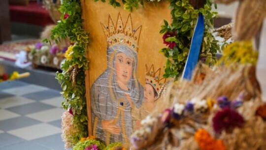 W deszczu dziękowali za plony