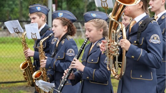 W deszczu dziękowali za plony