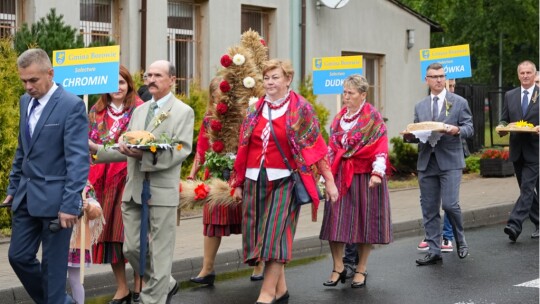 W deszczu dziękowali za plony