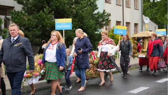 W deszczu dziękowali za plony