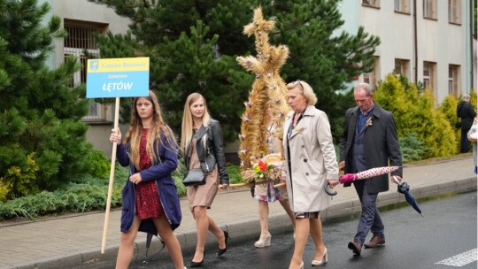 W deszczu dziękowali za plony