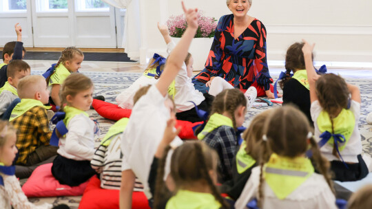 Pierwsza Dama czytała przedszkolakom z Garwolina