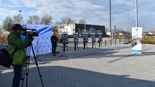 Otwarcie centrum przesiadkowego w Pilawie