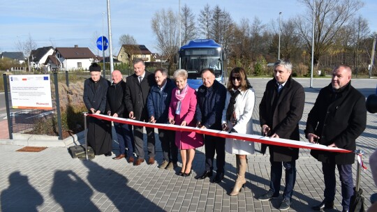 Otwarcie centrum przesiadkowego w Pilawie