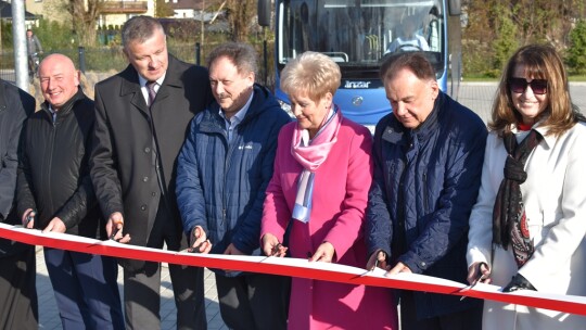 Otwarcie centrum przesiadkowego w Pilawie