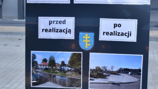 Otwarcie centrum przesiadkowego w Pilawie