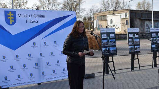 Otwarcie centrum przesiadkowego w Pilawie