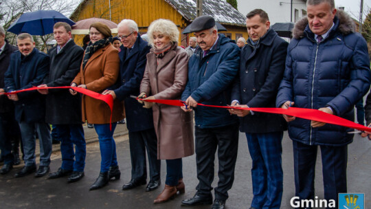 Zakończyli drogowe inwestycje w sześciu wsiach