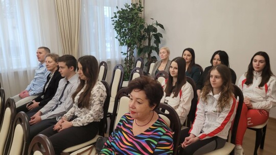 Burmistrz przyznała stypendia i nagrody sportowcom Burmistrz przyznała stypendia i nagrody sportowcom