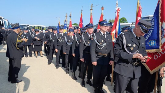 Łaskarzew: Pielgrzymka strażaków na Jasną Górę