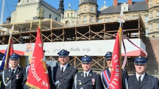 Łaskarzew: Pielgrzymka strażaków na Jasną Górę