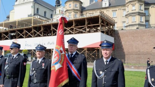 Łaskarzew: Pielgrzymka strażaków na Jasną Górę