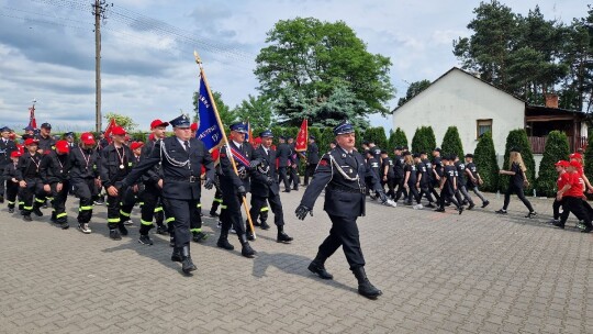 Młodzi wstąpili w szeregi straży pożarnej