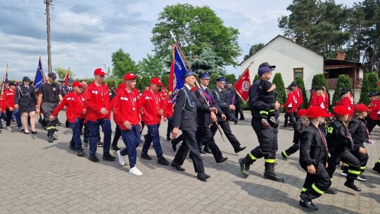 Młodzi wstąpili w szeregi straży pożarnej