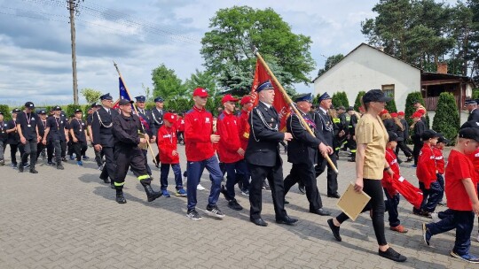 Młodzi wstąpili w szeregi straży pożarnej