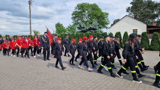 Młodzi wstąpili w szeregi straży pożarnej