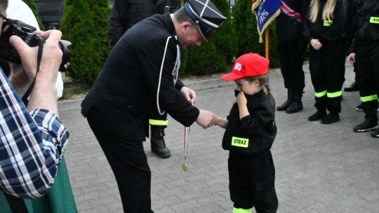 Młodzi wstąpili w szeregi straży pożarnej