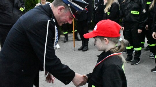 Młodzi wstąpili w szeregi straży pożarnej