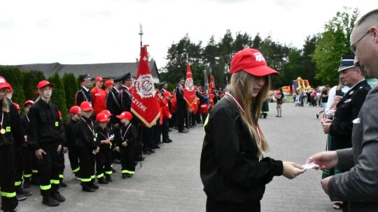 Młodzi wstąpili w szeregi straży pożarnej