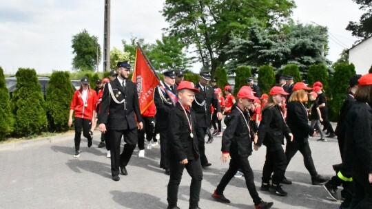 Młodzi wstąpili w szeregi straży pożarnej