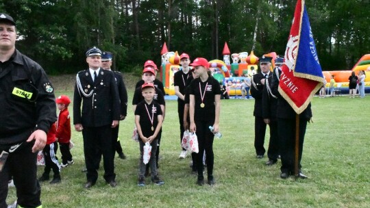 Młodzi wstąpili w szeregi straży pożarnej