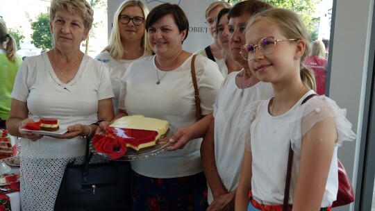 Patriotyczny sernik z gminy Trojanów najlepszy