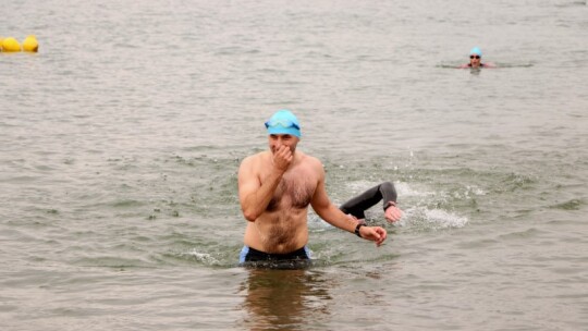 Robert Mrozek zwycięzcą X Triathlonu Garwolińskiego. Łukasz Biernacki na podium