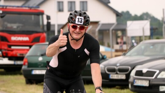 Robert Mrozek zwycięzcą X Triathlonu Garwolińskiego. Łukasz Biernacki na podium