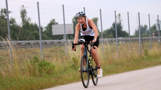 Robert Mrozek zwycięzcą X Triathlonu Garwolińskiego. Łukasz Biernacki na podium