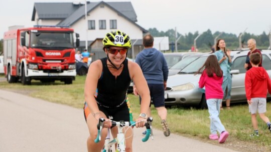 Robert Mrozek zwycięzcą X Triathlonu Garwolińskiego. Łukasz Biernacki na podium