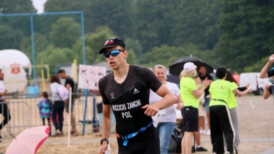 Robert Mrozek zwycięzcą X Triathlonu Garwolińskiego. Łukasz Biernacki na podium