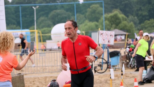 Robert Mrozek zwycięzcą X Triathlonu Garwolińskiego. Łukasz Biernacki na podium