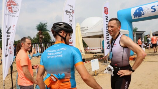 Robert Mrozek zwycięzcą X Triathlonu Garwolińskiego. Łukasz Biernacki na podium