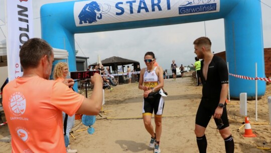 Robert Mrozek zwycięzcą X Triathlonu Garwolińskiego. Łukasz Biernacki na podium