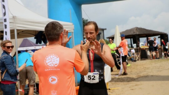 Robert Mrozek zwycięzcą X Triathlonu Garwolińskiego. Łukasz Biernacki na podium