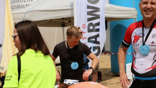 Robert Mrozek zwycięzcą X Triathlonu Garwolińskiego. Łukasz Biernacki na podium