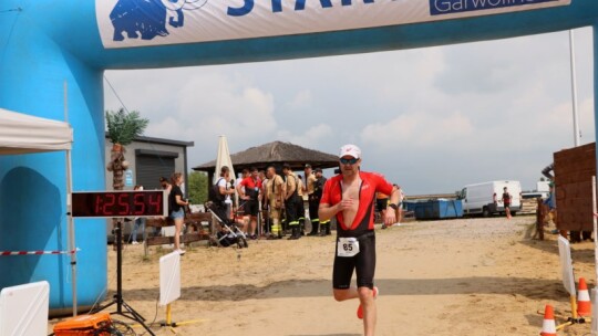 Robert Mrozek zwycięzcą X Triathlonu Garwolińskiego. Łukasz Biernacki na podium