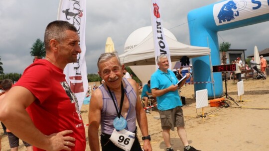 Robert Mrozek zwycięzcą X Triathlonu Garwolińskiego. Łukasz Biernacki na podium