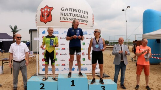 Robert Mrozek zwycięzcą X Triathlonu Garwolińskiego. Łukasz Biernacki na podium