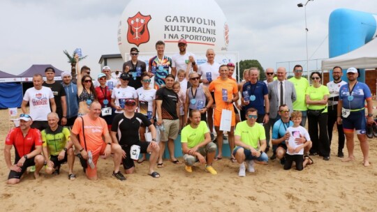 Robert Mrozek zwycięzcą X Triathlonu Garwolińskiego. Łukasz Biernacki na podium