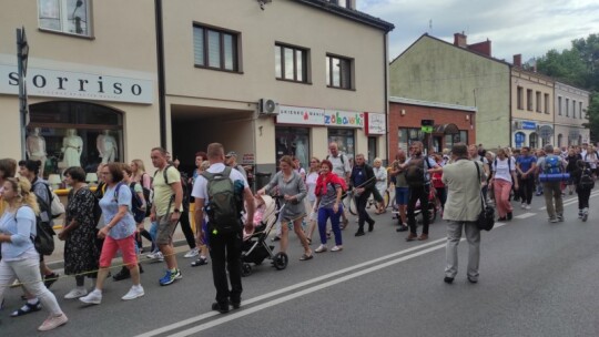 Na Jasną Górę! Piesza Pielgrzymka Podlaska ruszyła [wideo]