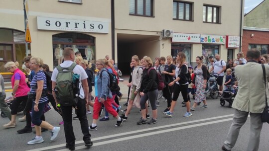 Na Jasną Górę! Piesza Pielgrzymka Podlaska ruszyła [wideo]