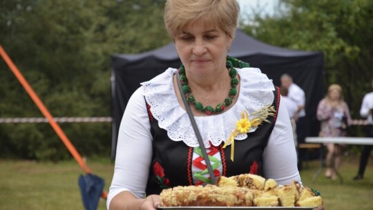 Gm. Łaskarzew: Zakończenie żniw w Woli Rowskiej