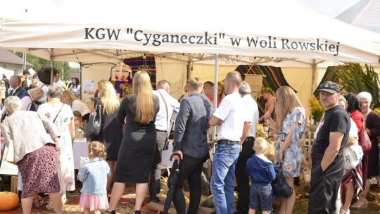 Gm. Łaskarzew: Zakończenie żniw w Woli Rowskiej