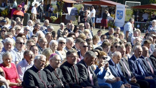 Dożynki z premierem w Miętnem