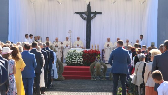 Dożynki z premierem w Miętnem