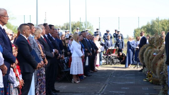 Dożynki z premierem w Miętnem