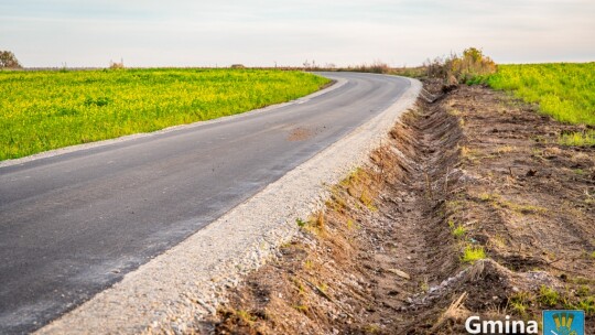 Nowy Helenów i Kacprówek z wyremontowanymi drogami